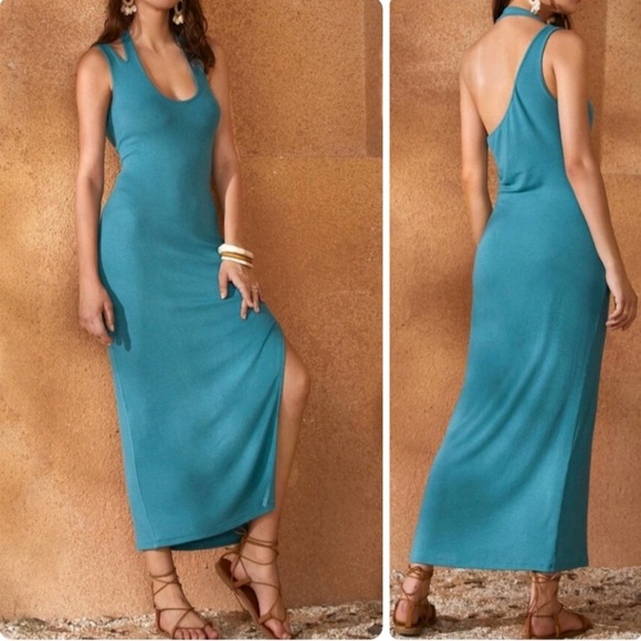 Asymmetrical Dress - Picture 5 of 6